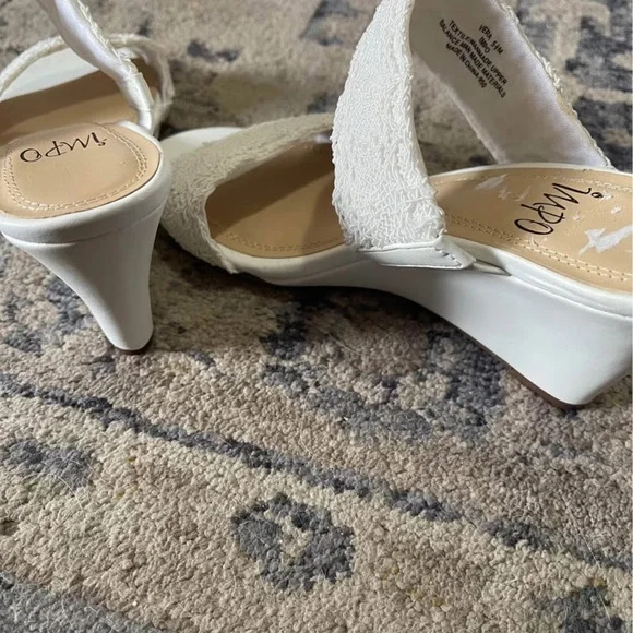 Impo Women's Lace Strap Sandals - Cream - Picture 2 of 4